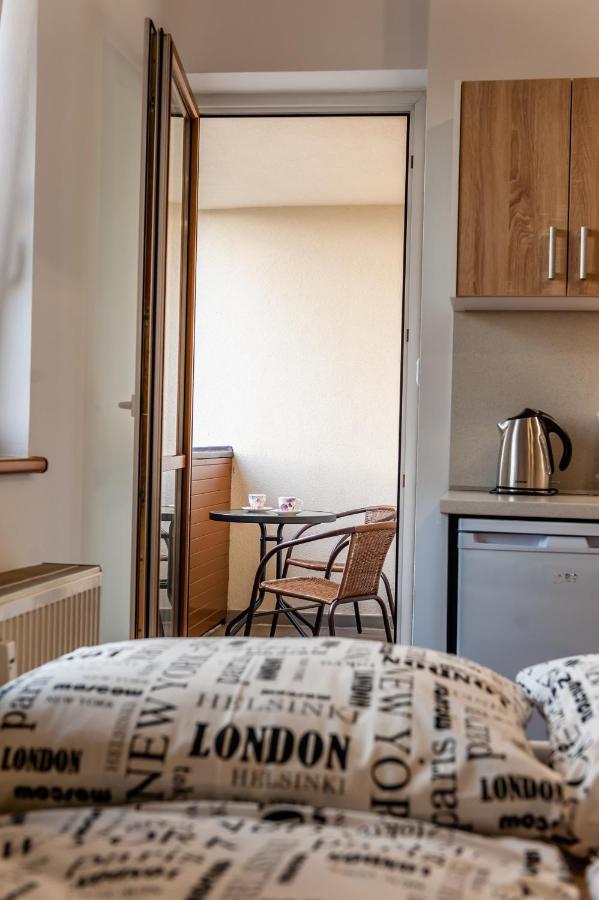 Apartmany Summit Besenova Bagian luar foto